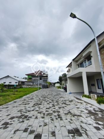 Jual Rumah Favorit Siap Huni LB 130m2 di Bantul, Bantul Jual Rumah Favorit Siap Huni LB 130m2 di Bantul, Bantul