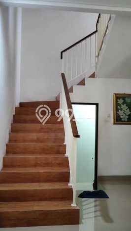 Jual Rumah Bagus Siap Huni LB 180m2 di Banguntapan, Bantul Jual Rumah Bagus Siap Huni LB 180m2 di Banguntapan, Bantul