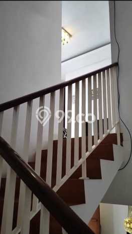 Jual Rumah Bagus Siap Huni LB 180m2 di Banguntapan, Bantul Jual Rumah Bagus Siap Huni LB 180m2 di Banguntapan, Bantul