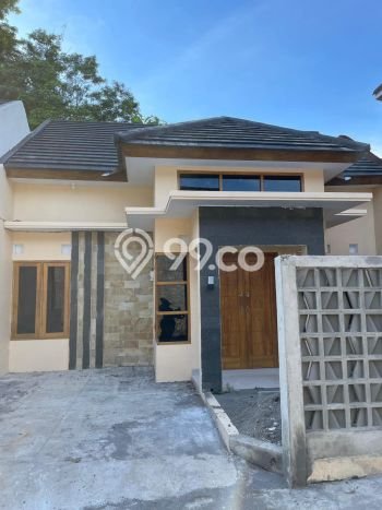 Rumah Modern Minimalis 2 KT Bisa Langsung Pindah di Cangkringan Rumah Modern Minimalis 2 KT Bisa Langsung Pindah di Cangkringan