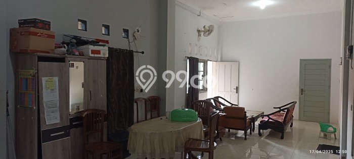 Rumah Kost untuk Dijual di Mlati dengan 12 KT, 6 KM, Luas 500m2 Rumah Kost untuk Dijual di Mlati dengan 12 KT, 6 KM, Luas 500m2