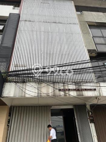 SEWA TERJANGKAU! Ruko di Roxy, Luas 320m², Area Komersial SEWA TERJANGKAU! Ruko di Roxy, Luas 320m², Area Komersial