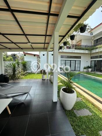 Vila Strategis Kawasan Sawangan, Dimensi 1000m2m², Pemandangan Menarik di area Vila Strategis Kawasan Sawangan, Dimensi 1000m2m², Pemandangan Menarik di area