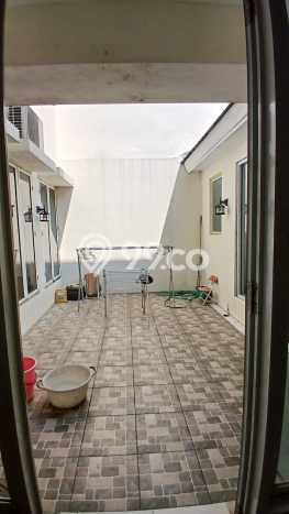 Jual Rumah Luas Megah Dengan View Cantik di Grand Wisata, Bekasi Jual Rumah Luas Megah Dengan View Cantik di Grand Wisata, Bekasi