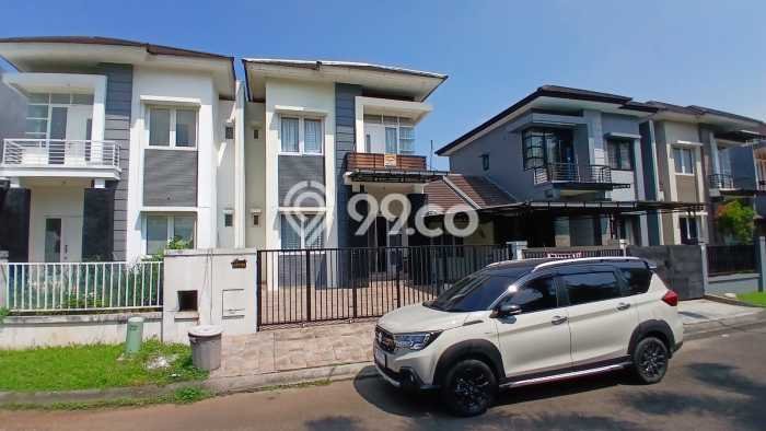 Jual Rumah Luas Megah Dengan View Cantik di Grand Wisata, Bekasi Jual Rumah Luas Megah Dengan View Cantik di Grand Wisata, Bekasi