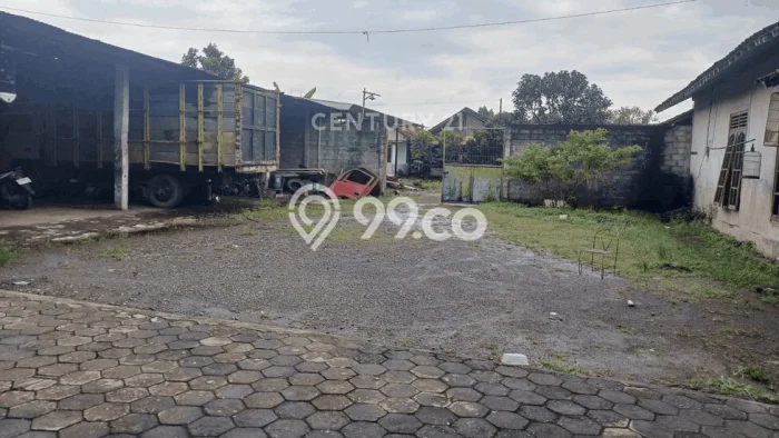 Lahan untuk Dijual di Kasihan Bantul Luas 685m2 Lahan untuk Dijual di Kasihan Bantul Luas 685m2