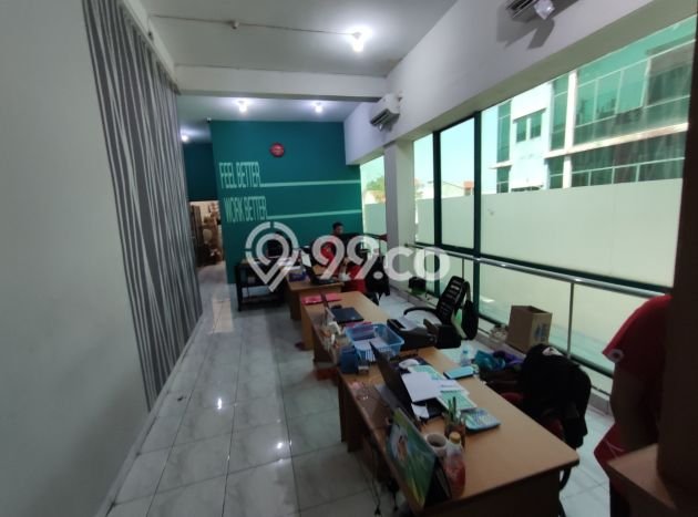 Ruko Bagus Dijual LB 281m2 Lokasi Strategis Semarang Area Cocok untuk Berbisnis Ruko Bagus Dijual LB 281m2 Lokasi Strategis Semarang Area Cocok untuk Berbisnis