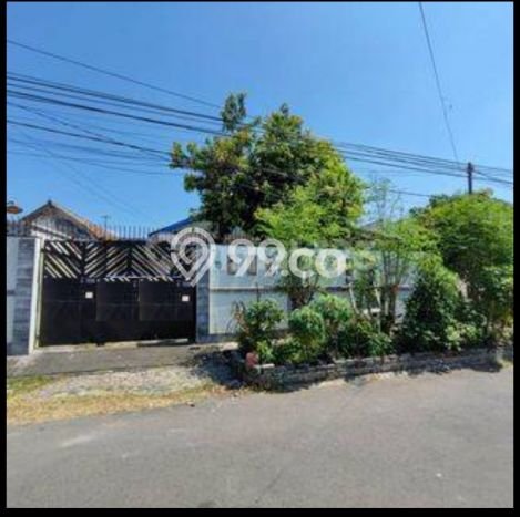 Dijual Rumah Luas Megah Dengan View Cantik di Peterongan, Semarang Dijual Rumah Luas Megah Dengan View Cantik di Peterongan, Semarang