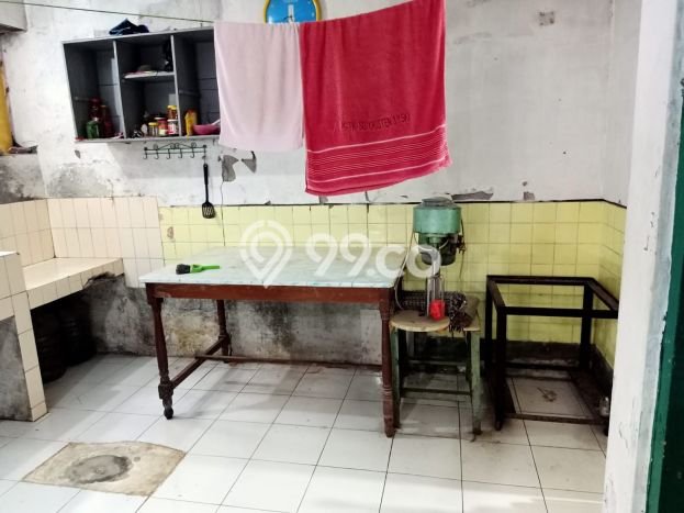 Dijual Cepat Rumah Bagus Siap Huni LB 120m2 di Semarang Utara, Semarang Dijual Cepat Rumah Bagus Siap Huni LB 120m2 di Semarang Utara, Semarang