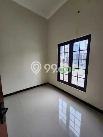Lokasi strategis! Rumah siap huni dikontrakkan di Pedurungan LB 100m2 Lokasi strategis! Rumah siap huni dikontrakkan di Pedurungan LB 100m2