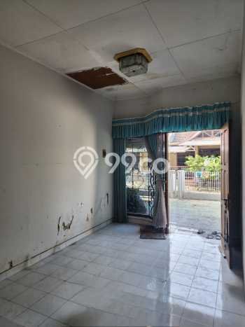 Bisa KPR! Rumah Pedurungan, Semarang, LT 200m2m² LB 140m2m² Bisa KPR! Rumah Pedurungan, Semarang, LT 200m2m² LB 140m2m²