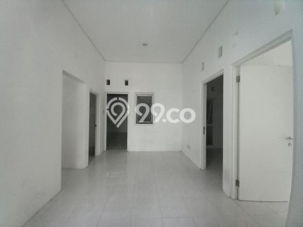 Rumah Siap Huni 2 KT 1 KM di BSB City, Semarang Rumah Siap Huni 2 KT 1 KM di BSB City, Semarang