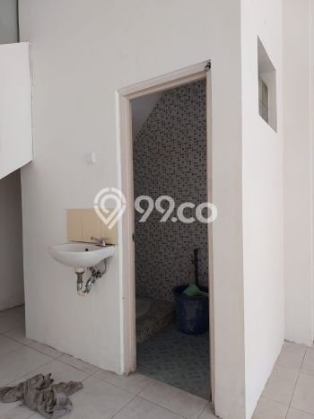LOKASI BISNIS! Ruko For Rent di Gayamsari, Luas 86m², Area Strategis LOKASI BISNIS! Ruko For Rent di Gayamsari, Luas 86m², Area Strategis