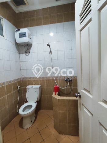 Rumah kawasan Graha Padma, Dekat Pusat Kota, 3 KT, LT 180m² LB 160m² Rumah kawasan Graha Padma, Dekat Pusat Kota, 3 KT, LT 180m² LB 160m²