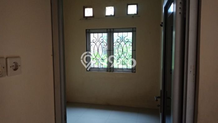 Rumah Kontrakan Semarang LT 142m2 LB 80m2 Area Ngesrep Rumah Kontrakan Semarang LT 142m2 LB 80m2 Area Ngesrep