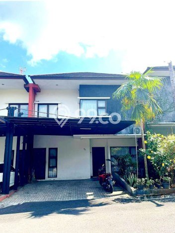 Hunian Mewah LB 160m2 Siap Pakai Desain Elegan di Pasteur, Bandung Hunian Mewah LB 160m2 Siap Pakai Desain Elegan di Pasteur, Bandung
