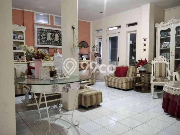 Dijual Rumah Mewah Elegan Dengan View Eksklusif di Terusan Buah Batu, Bandung Dijual Rumah Mewah Elegan Dengan View Eksklusif di Terusan Buah Batu, Bandung