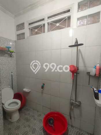 Dijual Hunian Rumah Terawat 5 Kamar di Buah Batu, Bandung Dijual Hunian Rumah Terawat 5 Kamar di Buah Batu, Bandung