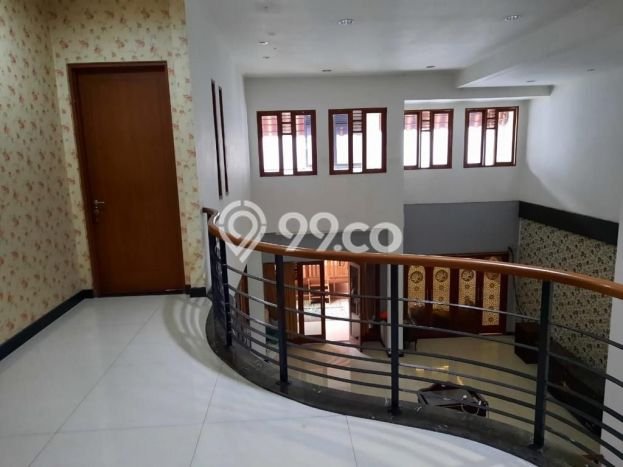 Jual Rumah Mewah Megah Dengan View Cantik di Pasteur, Bandung Jual Rumah Mewah Megah Dengan View Cantik di Pasteur, Bandung