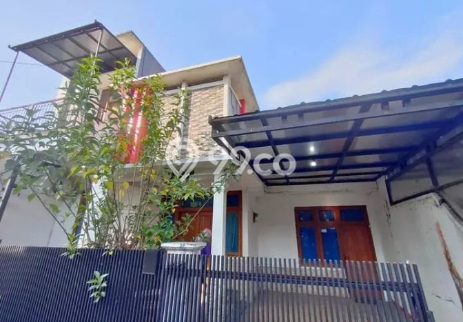 Kesempatan Investasi di Buah Batu, Dekat Kawasan Bisnis, Bandung - 3 Kamar Tidur Kesempatan Investasi di Buah Batu, Dekat Kawasan Bisnis, Bandung - 3 Kamar Tidur