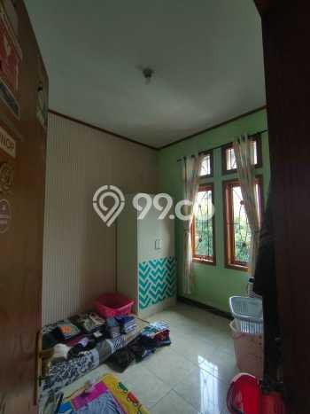 Dijual Hunian Rumah Terawat 5 Kamar di Buah Batu, Bandung Dijual Hunian Rumah Terawat 5 Kamar di Buah Batu, Bandung