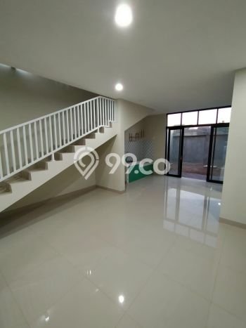 Rumah 2 KT 2 KM Newly Renovated di Arcamanik, Dekat Mal, Bandung Rumah 2 KT 2 KM Newly Renovated di Arcamanik, Dekat Mal, Bandung