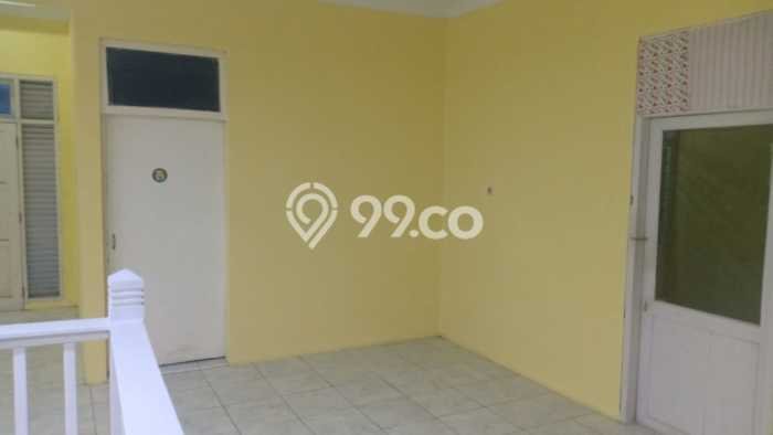For Sale Rumah 5 Kamar Lokasi Strategis Nyaman dan Strategis di Pedurungan For Sale Rumah 5 Kamar Lokasi Strategis Nyaman dan Strategis di Pedurungan