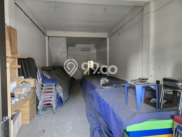 Unit Ruko Dijual di Pedurungan Semarang Luas Tanah 93m2, Luas Bangunan 285m2 Unit Ruko Dijual di Pedurungan Semarang Luas Tanah 93m2, Luas Bangunan 285m2