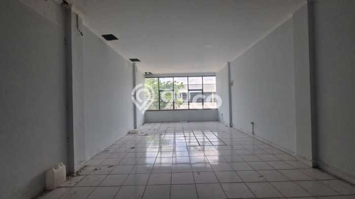 Lokasi Strategis! Dijual Ruko Bisnis di Semarang Tengah, Semarang Kondisi Baik Lokasi Strategis! Dijual Ruko Bisnis di Semarang Tengah, Semarang Kondisi Baik