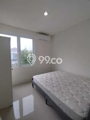 Rumah sewa siap pakai 3 Kamar Tidur di BSB City, Semarang Rumah sewa siap pakai 3 Kamar Tidur di BSB City, Semarang