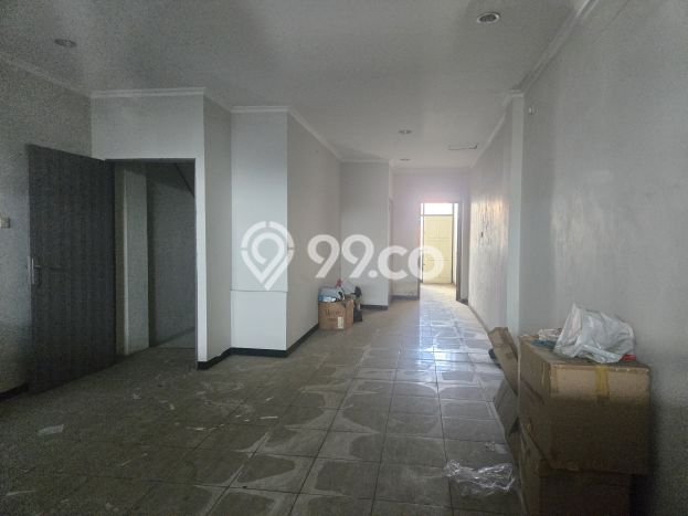 Unit Ruko Dijual di Pedurungan Semarang Luas Tanah 93m2, Luas Bangunan 285m2 Unit Ruko Dijual di Pedurungan Semarang Luas Tanah 93m2, Luas Bangunan 285m2
