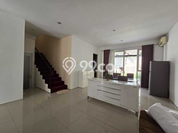Hunian Cantik Minimalis Lb 135m2 di BSB City, Semarang Hunian Cantik Minimalis Lb 135m2 di BSB City, Semarang