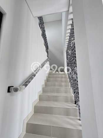 Rumah Minimalis 2 KT di BSB City Semarang Unfurnished Rumah Minimalis 2 KT di BSB City Semarang Unfurnished