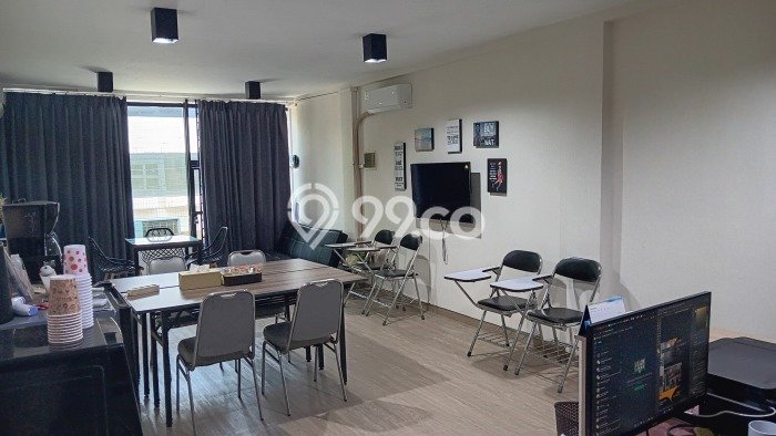 Lokasi Strategis! Dijual Ruko Bisnis di Semarang Tengah, Semarang Kondisi Baik Lokasi Strategis! Dijual Ruko Bisnis di Semarang Tengah, Semarang Kondisi Baik