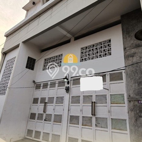 JUAL CEPAT! Rumah Ready Stock Lokasi Premium Semarang Utara, LT 100m2m² LB 300m2m² JUAL CEPAT! Rumah Ready Stock Lokasi Premium Semarang Utara, LT 100m2m² LB 300m2m²