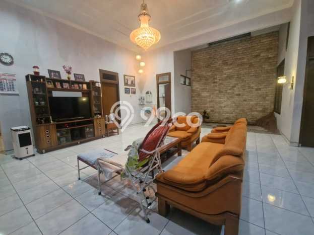 Hunian Cantik Minimalis Lb 240m2 di Pedurungan, Semarang Hunian Cantik Minimalis Lb 240m2 di Pedurungan, Semarang