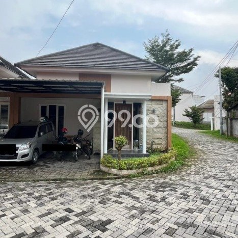 Jual Rumah Favorit Siap Huni LB 72m2 di Tembalang, Semarang Jual Rumah Favorit Siap Huni LB 72m2 di Tembalang, Semarang