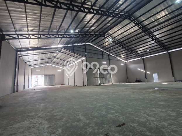 Lokasi Strategis! Dijual Gudang Bisnis di Ngaliyan, Semarang Kondisi Baik Lokasi Strategis! Dijual Gudang Bisnis di Ngaliyan, Semarang Kondisi Baik