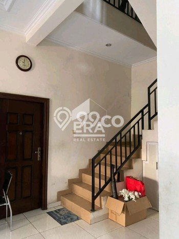 Siap Huni Hunian Elit 4 Kamar di Kelapa Gading Dekat ke Mana Pun Siap Huni Hunian Elit 4 Kamar di Kelapa Gading Dekat ke Mana Pun