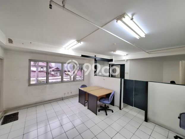 LOKASI STRATEGIS! Komersial Kawasan Kelapa Gading, Luas 69m², Area Berkembang LOKASI STRATEGIS! Komersial Kawasan Kelapa Gading, Luas 69m², Area Berkembang