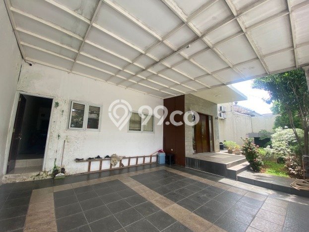 Jual Rumah Luas Elegan Dengan View Eksklusif di Jati Asih, Bekasi Jual Rumah Luas Elegan Dengan View Eksklusif di Jati Asih, Bekasi