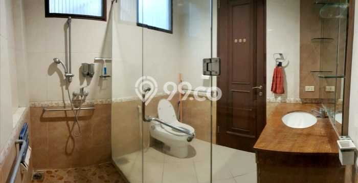 PRIME LOCATION! Rumah Berkembang area Semarang Barat, LT 342m² LB 300m² PRIME LOCATION! Rumah Berkembang area Semarang Barat, LT 342m² LB 300m²