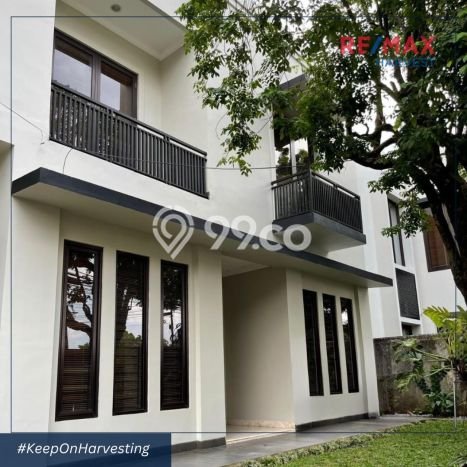 PRIME PROPERTY! Rumah di Kemang, 4 KT, Area Premium, Luas 500m² LB 900m² PRIME PROPERTY! Rumah di Kemang, 4 KT, Area Premium, Luas 500m² LB 900m²