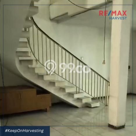 Rumah kawasan , Ready, 4 KM, Akses Jakarta Barat, Jakarta Barat, LT 371m2m² Bangunan 450m2m² Rumah kawasan , Ready, 4 KM, Akses Jakarta Barat, Jakarta Barat, LT 371m2m² Bangunan 450m2m²