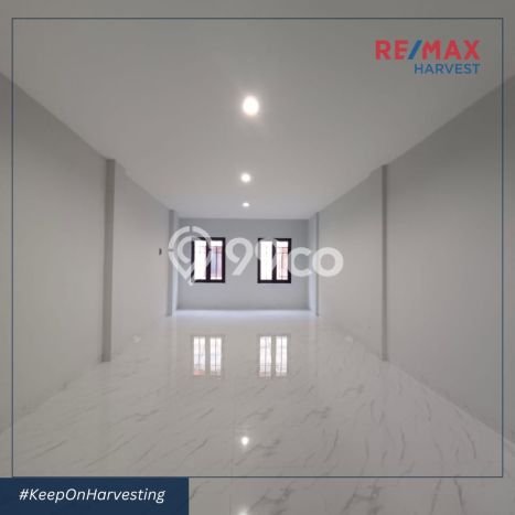 Hunian Luxury Siap Huni di Jakarta Barat Fasilitas Lengkap Hunian Luxury Siap Huni di Jakarta Barat Fasilitas Lengkap