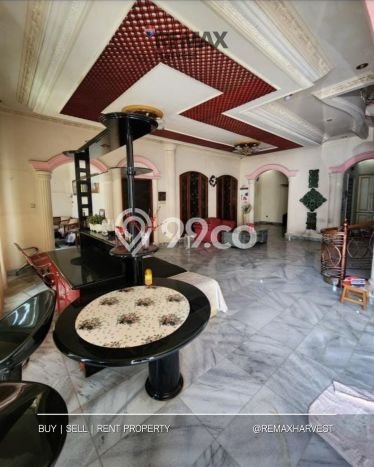 Ready to Use! Luxury House LT 252m2 Desain Elegan di Taman Ratu Ready to Use! Luxury House LT 252m2 Desain Elegan di Taman Ratu
