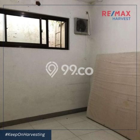 Rumah Minimalis 2 KT LT 142m2 di Taman Ratu Rumah Minimalis 2 KT LT 142m2 di Taman Ratu