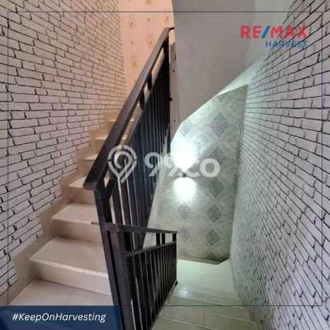Rumah 4 KT 4 KM Luas Tanah 90m², LB 150m² di Daan Mogot, Jakarta Barat Rumah 4 KT 4 KM Luas Tanah 90m², LB 150m² di Daan Mogot, Jakarta Barat