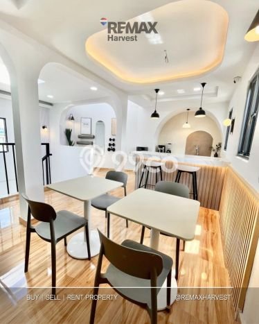 Rumah Kost untuk Dijual di Tomang Punya 21 Kamar Rumah Kost untuk Dijual di Tomang Punya 21 Kamar