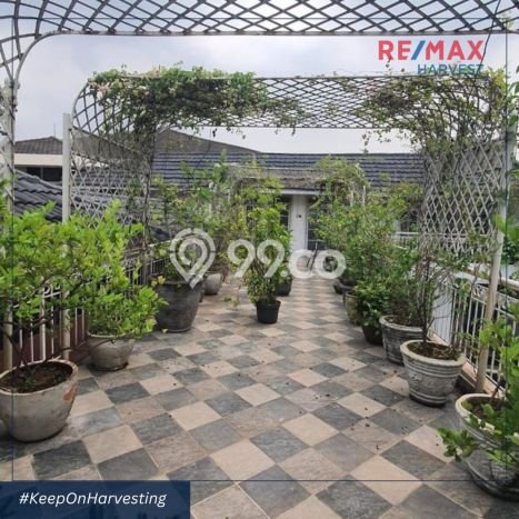 Hunian Mewah Dijual LT 1300m2 di Kebayoran Baru, Jakarta Selatan Hunian Mewah Dijual LT 1300m2 di Kebayoran Baru, Jakarta Selatan